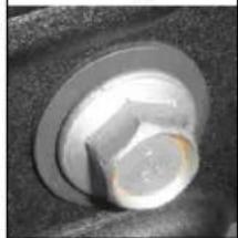 Honda HRX 537 VY - Cutting-means Mounting Bolt Inspection - 1