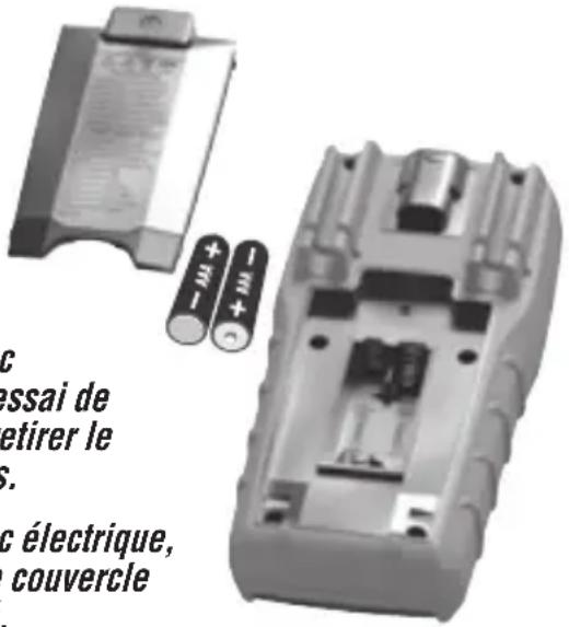 Klein Tools ET270 - REMPLACEMENT DES PILES - 1