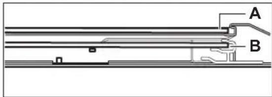 IKEA BRÄNDBO 605.576.56 - Procedura di rimozione e installazione: Sportello - 8