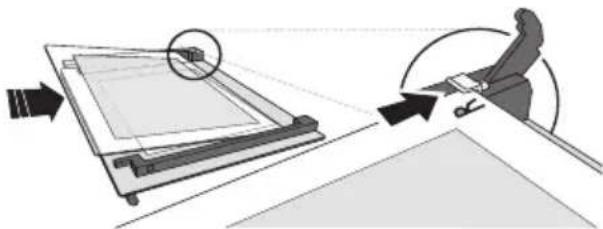 IKEA MATTRADITION 104.118.74 - Nettoyage de la vitre - 2