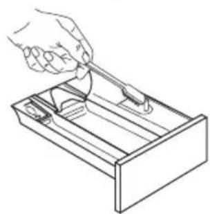 IKEA TVÄTTAD 604.940.65 - Cleaning the detergent dispenser drawer and the drawer recess - 3