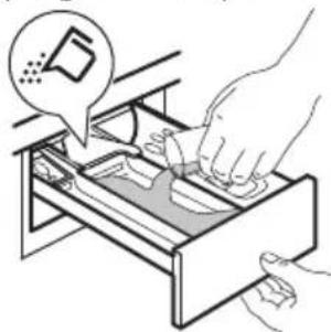 IKEA TVÄTTAD 404.889.80 - Filling the detergent and additives - 5