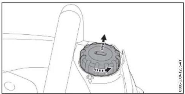 STIHL MSA 70 C - Sägeketten-Haftöl einfüllen - 1