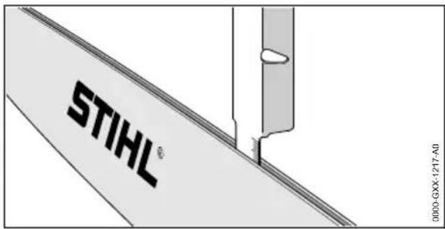 STIHL MSA 60 C - Controllo della spranga di guida - 1