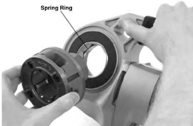 RIDGID 600-I - Installing Die Heads - 3