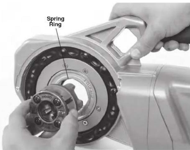 RIDGID 760 FXP - Installing Die Heads - 4