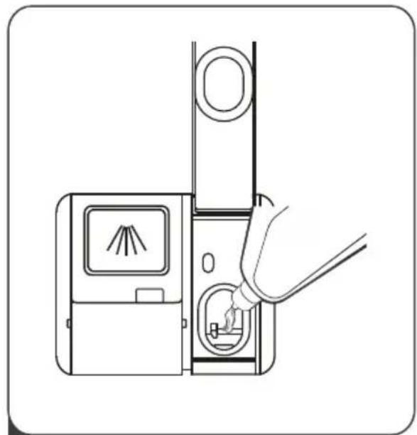 NODOR NorCare DW4611 I SL - Befüllen des Klarspülfachs - 3