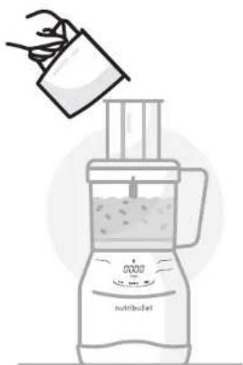 NUTRIBULLET Triple Prep System - Az aprítópenge használata: - 9