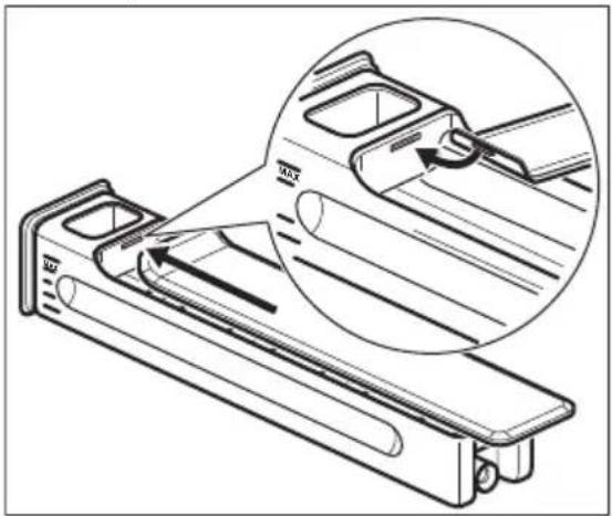 AEG BSK798E80M - Cleaning the water drawer - 2