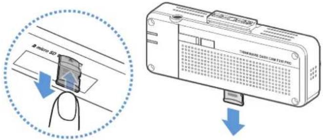 Thinkware F200 PRO - Retrait et insertion de la carte mémoire - 1