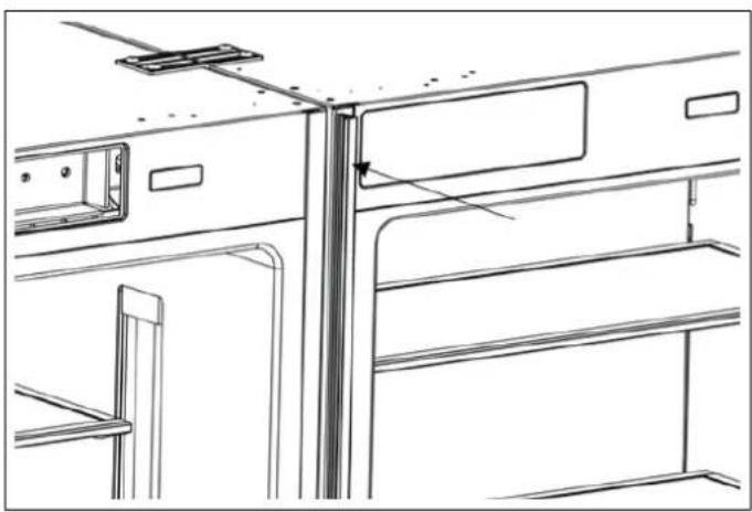 BERTAZZONI RBM90S5FPNS - INSTALLAZIONE DELLE STAFFE DI COLLEGAMENTO SULLE PARETI LATERALI DEL FRIGORIFERO - 7