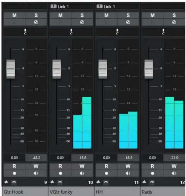 STEINBERG Cubase LE 13 - Section des faders - 1