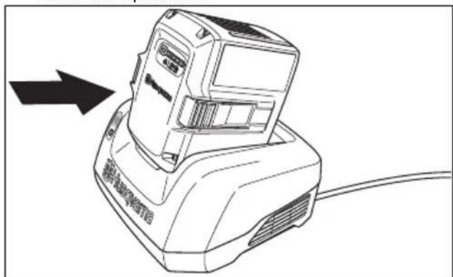 HUSQVARNA LC 251iS - Sådan oplades batteriet - 2