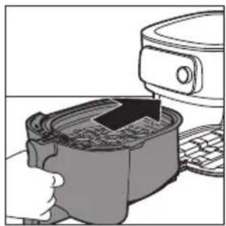 PHILIPS HD9876 - Airfryerin käyttäminen - 2