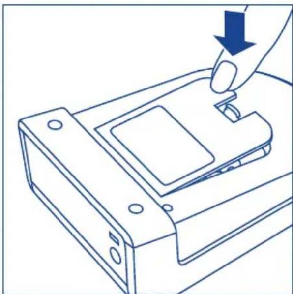 Hartmann Tensoval duo control Large - Einlegen / Wechsel der Batterien - 3