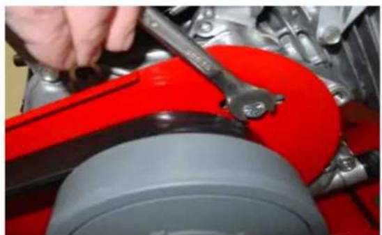TORO 22602 - Drive Belt Adjustment - 3