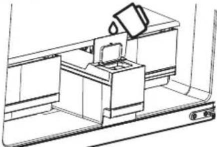 HISENSE RF728N4SBFE - Verwendung eines Wasservorratsbehälters - 2
