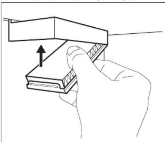 AEG NSC8M181BC - Remplacement du filtre à air - 2