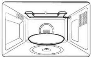 SAMSUNG MC32DG7646CK - Utilisation du plat croustilleur - 1
