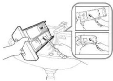 SAMSUNG WF0806Z8C3 - WASCHMITTELBEHÄLTER UND EINSCHUB REINIGEN - 2