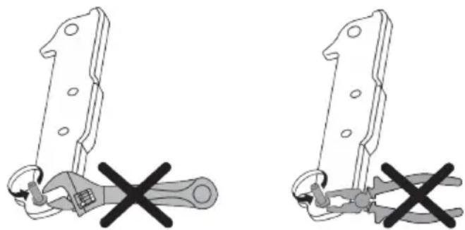 BEKO B1RCNE364G - Reversing the Door Opening Side - 1