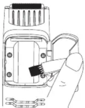 Create BARBER V800 ASPIRE - Emptying the Hair Reservoir - 1