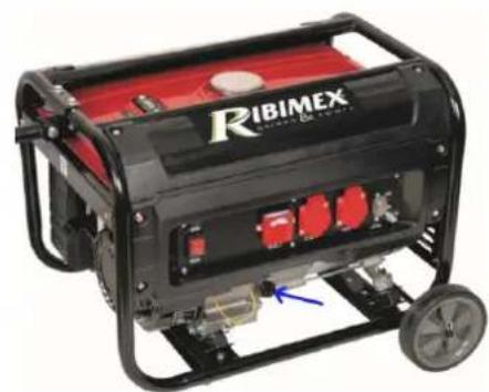 RIBIMEX PRGE5500 - Il funzionamento del motore con un livello dell'olio basso più causare danni al motore Controllare il livello dell'olio motore a motore spento e con pompa su terreneo piano. - 1