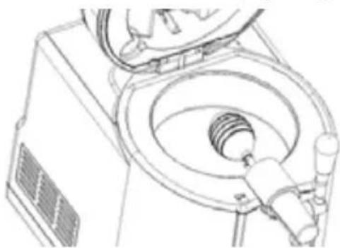 UNOLD Franzl 48975 - Use of the cleaning set – for example, when no beer has been tapped for several days: - 2