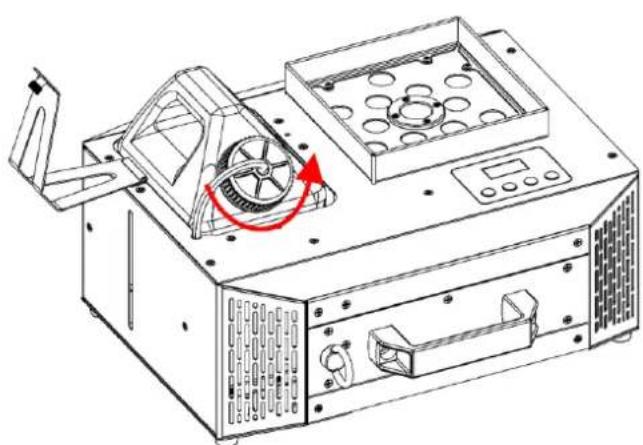 Showtec Stellar UF-1000 Upright Fogger - Vidange du réservoir après utilisation - 2