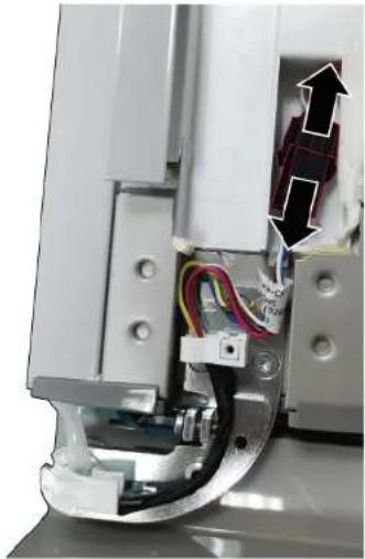 SIEMENS KF96DPXEA - Отстраняване на пантите на лявата врата - 2