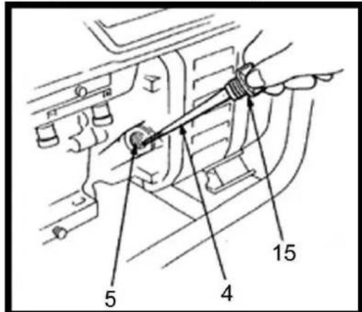 CrossTools CPG 4000 INV - Überprüfen Sie die Motorölmenge - 3