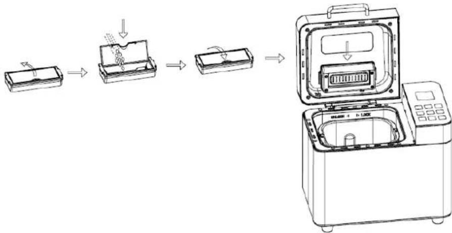 H.KOENIG BAKE440 - UTILIZZO DEL DISPENSER DI FRUTTA E NOCI - 1
