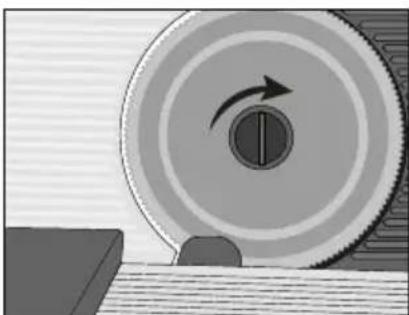 GRAEF Sliced Kitchen SKS320 - Messerabnahme und Einfetten des Messers - 2