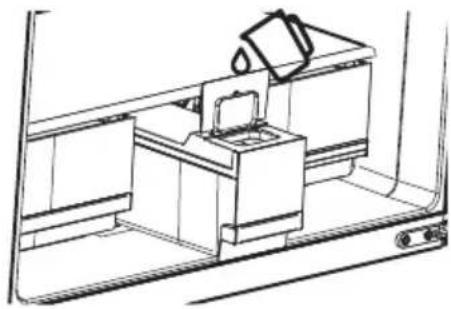 HISENSE RQ760N4SBFE - Use of water storage box - 2