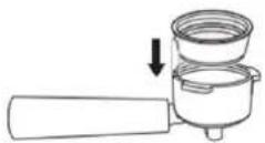 Emerio ES-131287 - Inserting the filter - 1