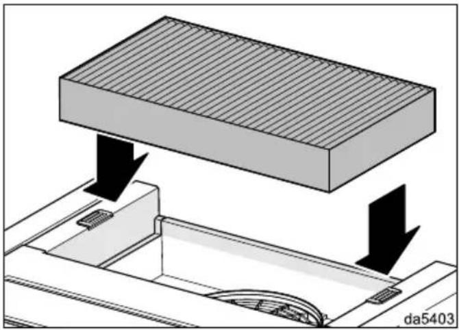 MIELE DAH 2960 Escala - Installer/remplacer les filtres à char- bon actif - 1