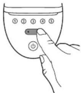 PHILIPS Lumea BRI946 - B Test cutané 24 heures avant la séance - 6