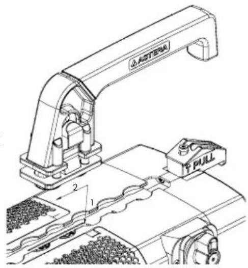 Astera Pluto Fresnel - Maniglia TrackHandle (AX-THD) - 2