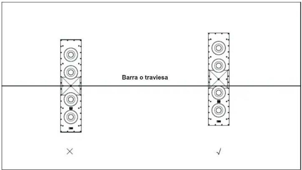 JBL SCL-5 - COLOCACIÓN DEL ALTAVOZ DE CANAL CENTRAL PARA INTEGRAR EN LA PARED - 2
