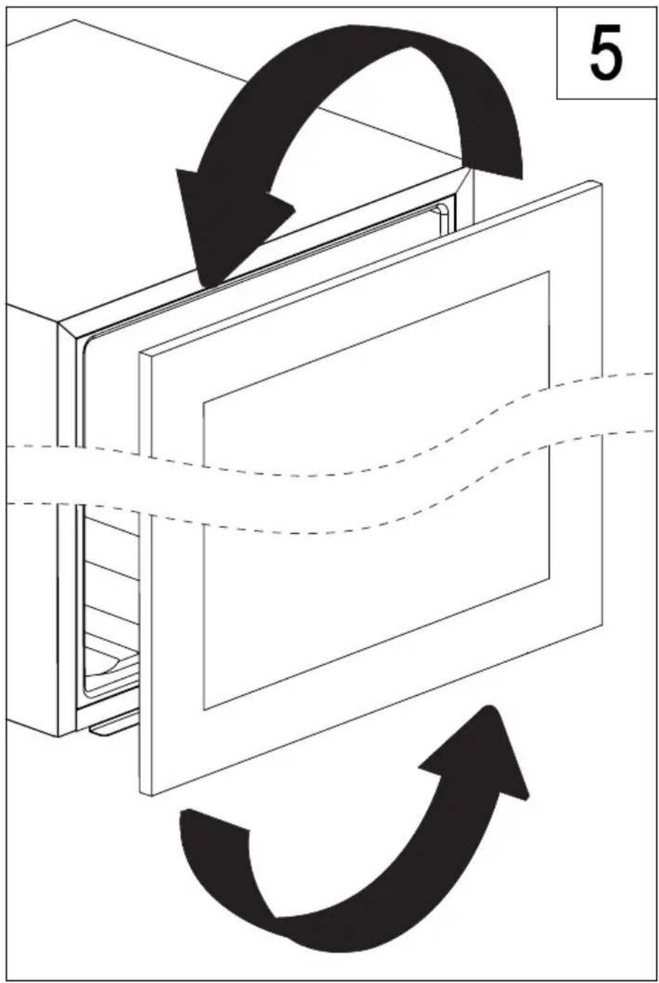 AMICA WK 341 110-2 S - EN- Adjusting the plinth (according to the model) - 4