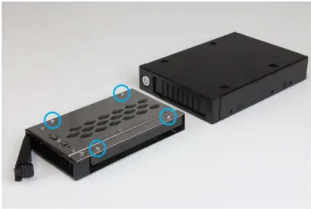 StarTech.com SATSASBP125 - HDDのインストール手順 - 2