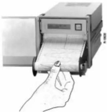 Gossen Metrawatt POINTAX 6000M - Retrait du papier d'enregistrement (voir figure 11) - 1