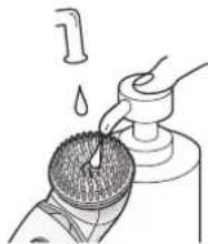 PANASONIC ES-ED64 - Vierta una pequeña cantidad de agua y gel de ducha en el dentro del cepillo de exfoliación [H⑨]. - 1