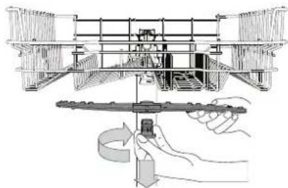WHIRLPOOL AKZ9S 8220 IX - CLEANING THE SPRAY ARMS - 1