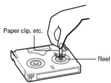 SONY DSR-45P - Checking the tape for slack - 1