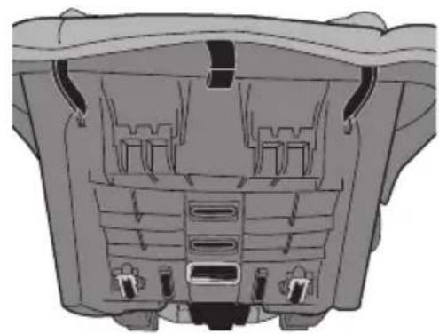 Evenflo NurtureMax - Changement de la position de la sangle de la boucle d'entrejambe - 2