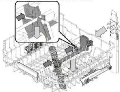 BAUKNECHT BK8I HF58 TUC CH - The dishwasher must not be used without filters or if the filter is loose. - 2