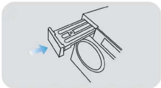HAIER HD90-A2939E - Empty the water tank - 3