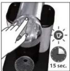 BREVILLE Nespresso Vertuo BNV220 - EN FIRST USE OR AFTER A LONG PERIOD OF FR NON-USE/PREMIÈRE UTILISATION OU APRÈS UNE LONGUE PÉRIODE D'INUTILISATION - 4