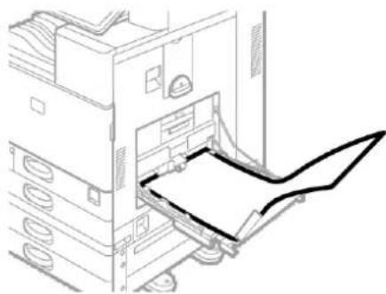 RICOH IM C6010 - Chargement du papier dans le magasin guide-papier pour pages de garde - 8